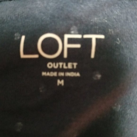 NWT LOFT Polk Dot SS Navy Blouse Soft Rayon - Picture 9 of 9
